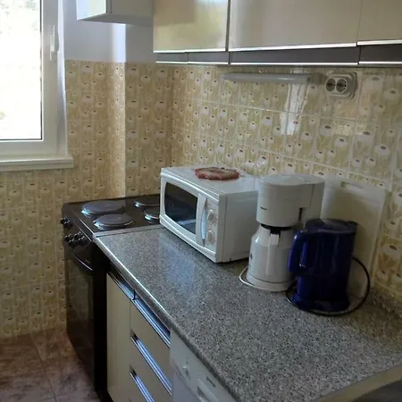 Kampor Apartments
