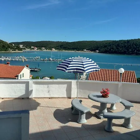 Appartamento Kampor Apartments