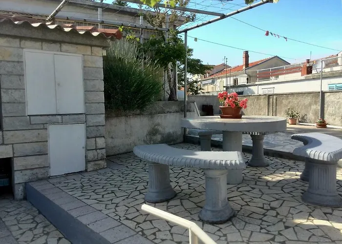 Kampor Apartments Kampor