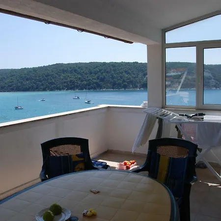 Daire Kampor Apartments *