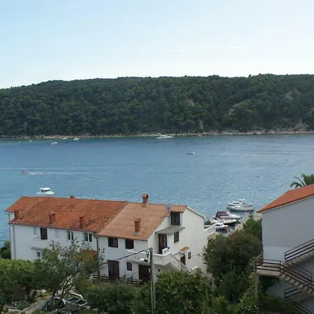 Kampor Apartments Daire *