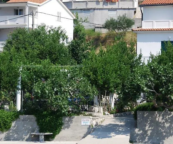 Kampor Apartments Apartment *