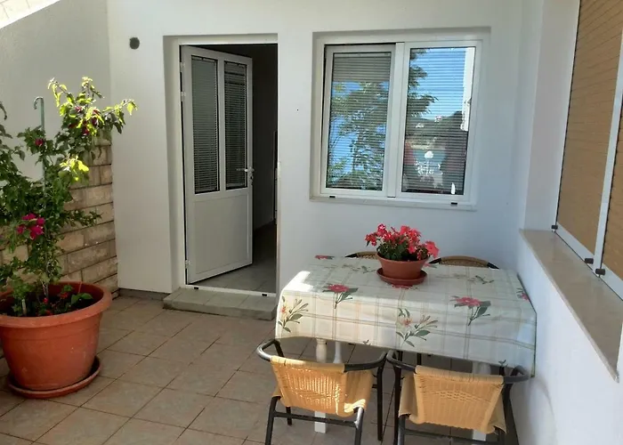 Kampor Apartments * Kampor